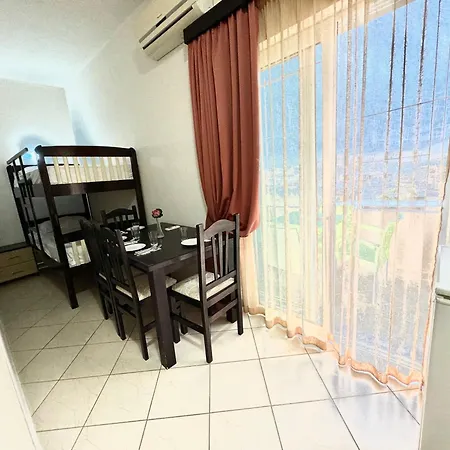 Harmony 4*