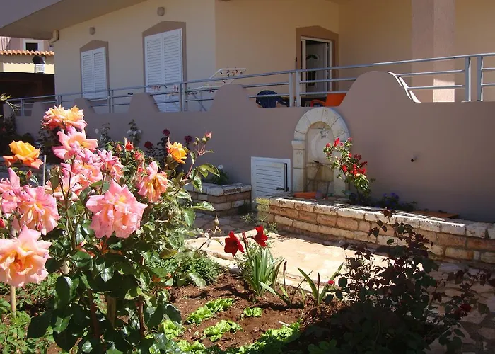 Harmony Pensionat 4*